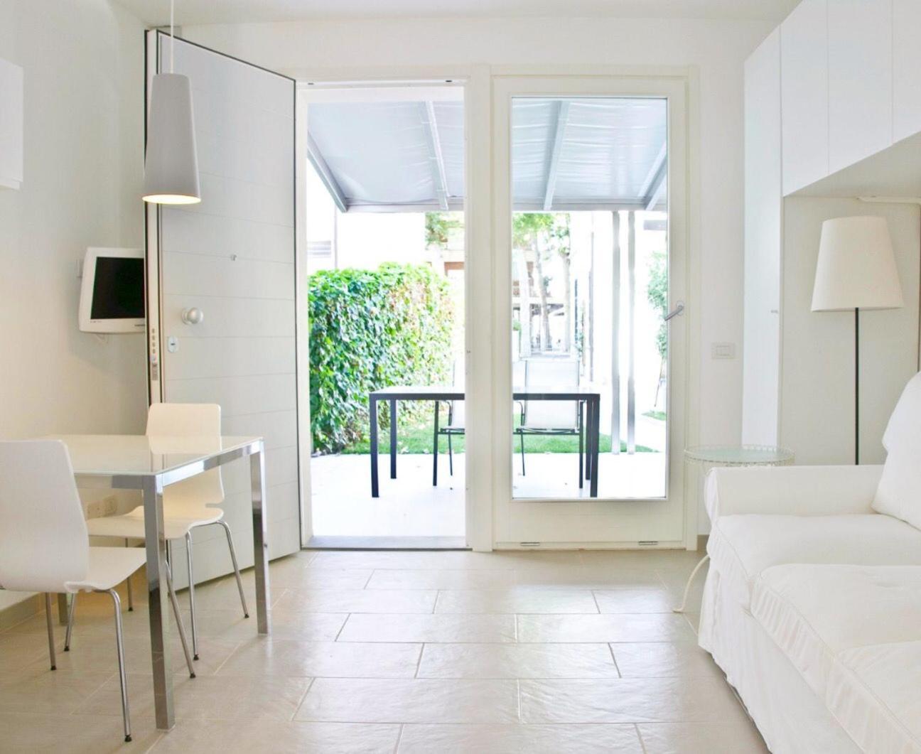 Eco Apartments チェルヴィア エクステリア 写真